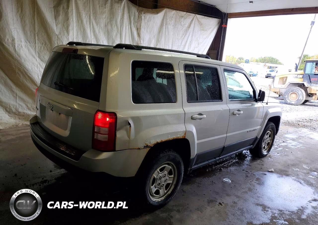 2011 Jeep Patriot Sport VIN:1J4NF1GB7BD141557 - 3