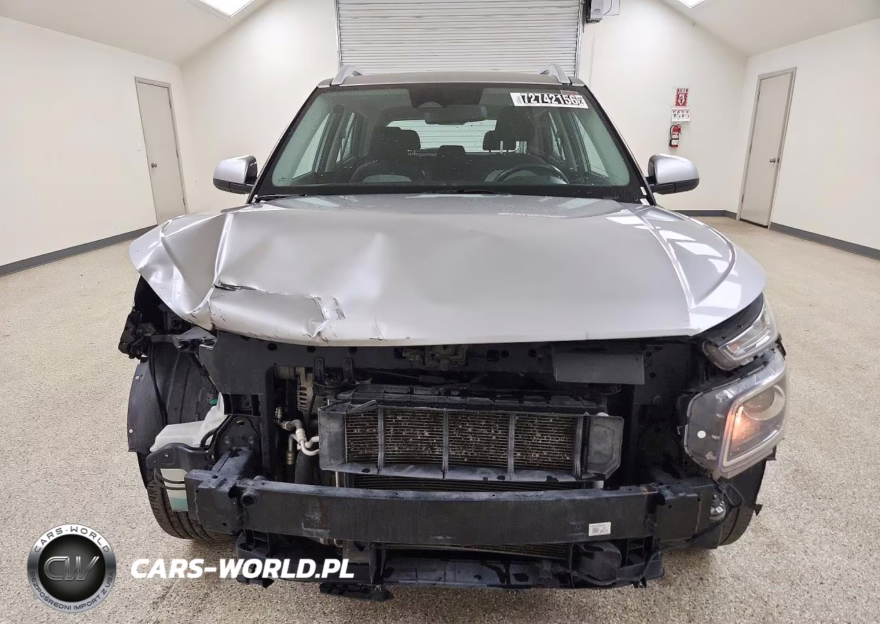 2023 Hyundai Venue Sel VIN:KMHRC8A36PU246667 - 5