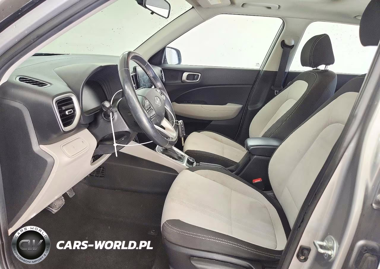 2023 Hyundai Venue Sel VIN:KMHRC8A36PU246667 - 7