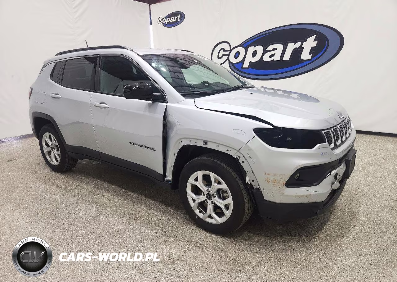 2025 Jeep Compass Latitude VIN:3C4NJDBN0ST620405 - 4