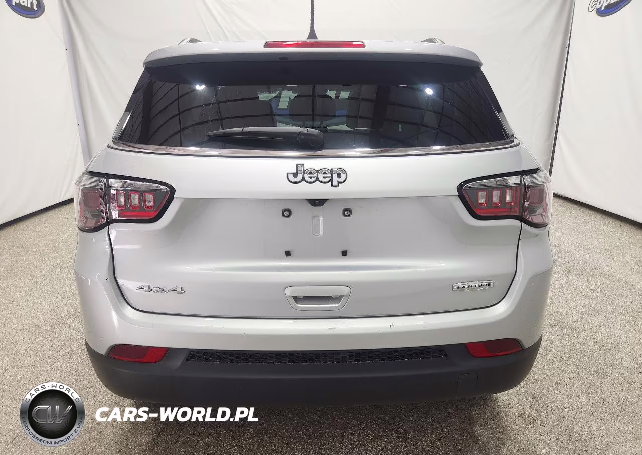 2025 Jeep Compass Latitude VIN:3C4NJDBN0ST620405 - 6