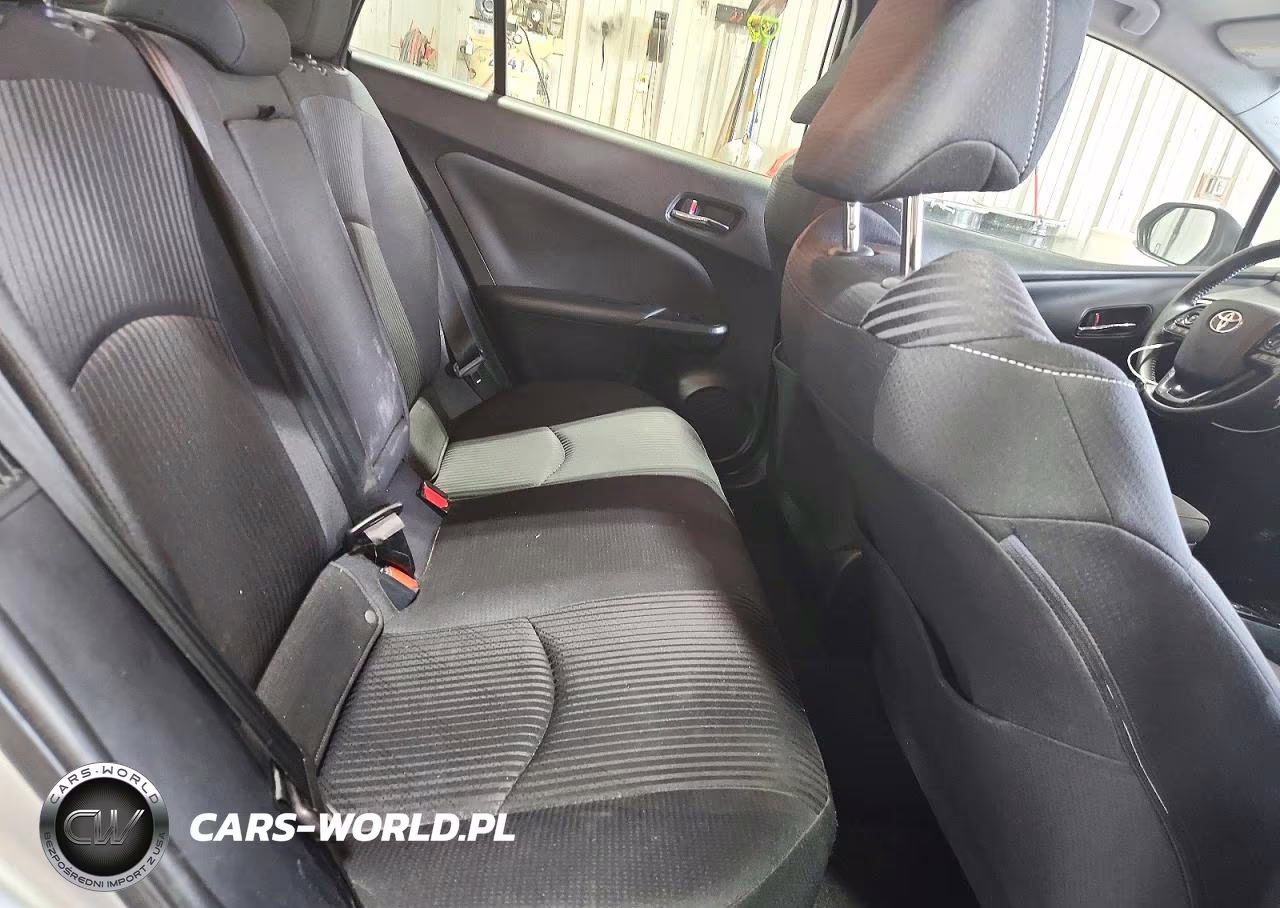 2021 Toyota Prius Prime Le VIN:JTDKAMFP9M3177426 - 10