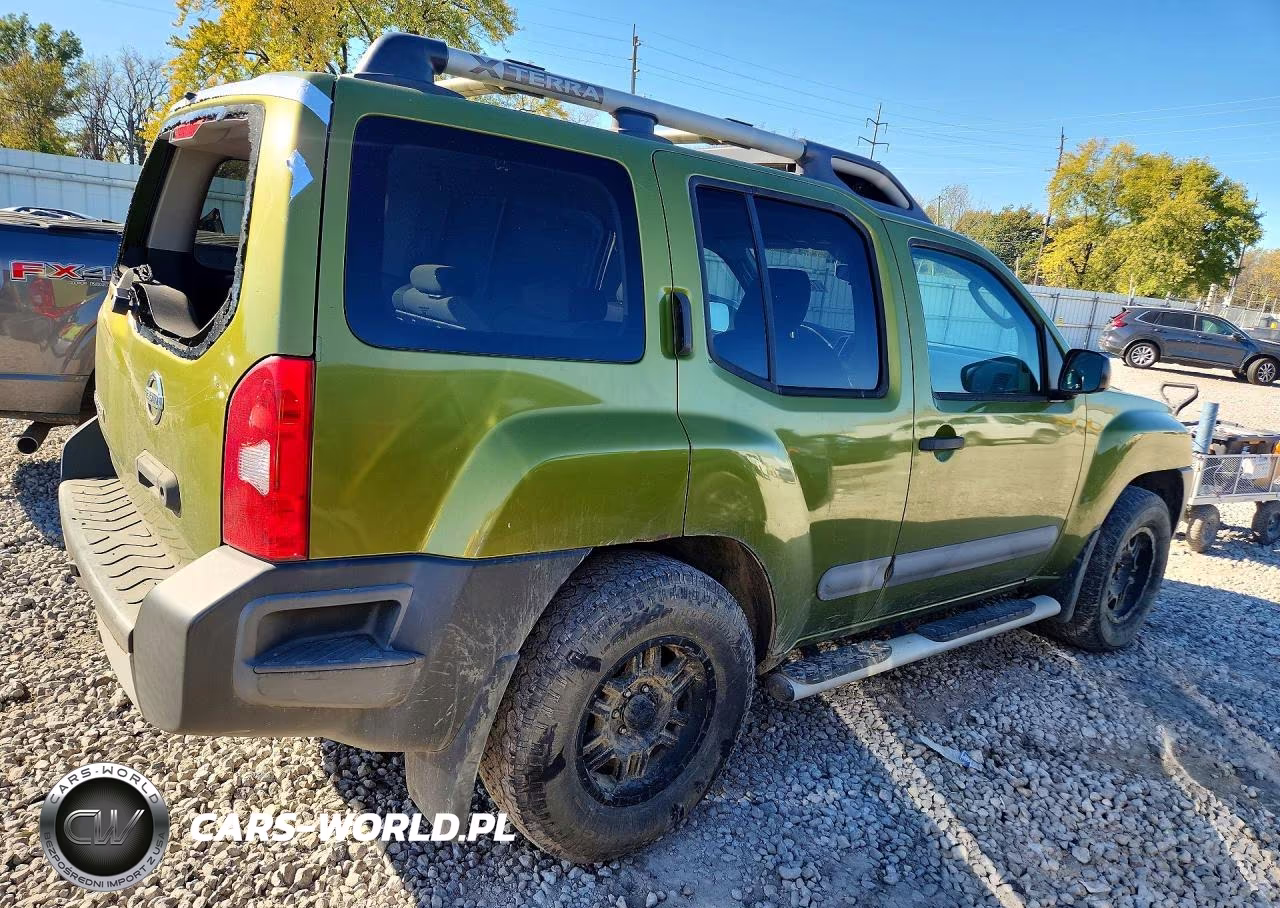 2011 Nissan Xterra X VIN:5N1AN0NW6BC515620 - 3