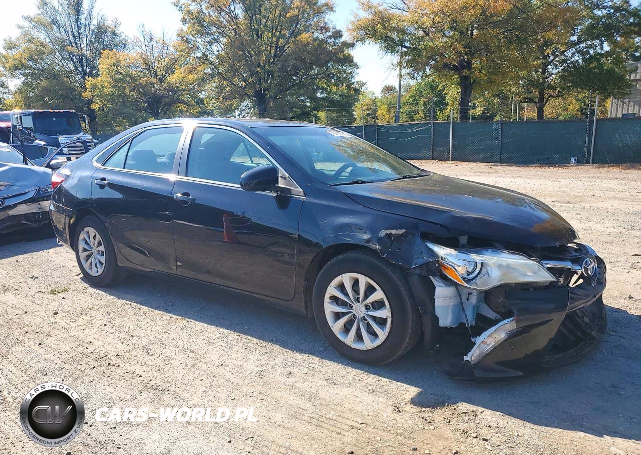 2015 Toyota Camry Le VIN:4T4BF1FK8FR496657 - 4