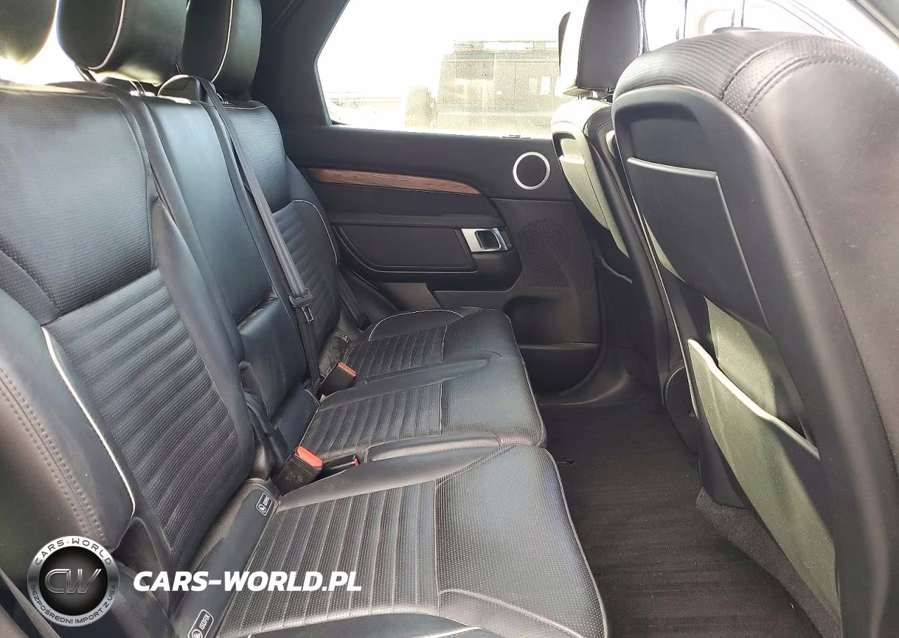 2017 Land Rover Discovery Hse VIN:SALRRBBV9HA045048 - 11