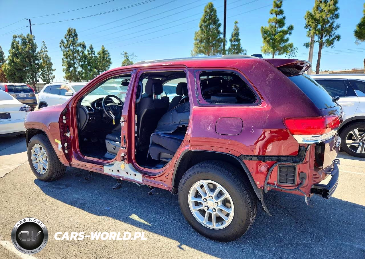 2019 Jeep Grand Cherokee Laredo VIN:1C4RJEAG5KC699110 - 2