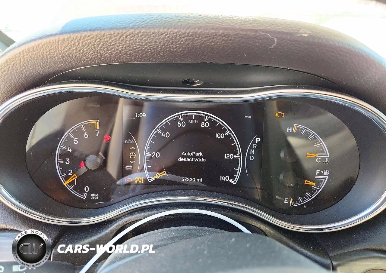 2019 Jeep Grand Cherokee Laredo VIN:1C4RJEAG5KC699110 - 9
