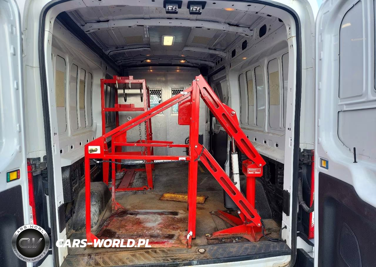2016 Ford Transit T-150 VIN:1FTYE2CM2GKA53943 - 10
