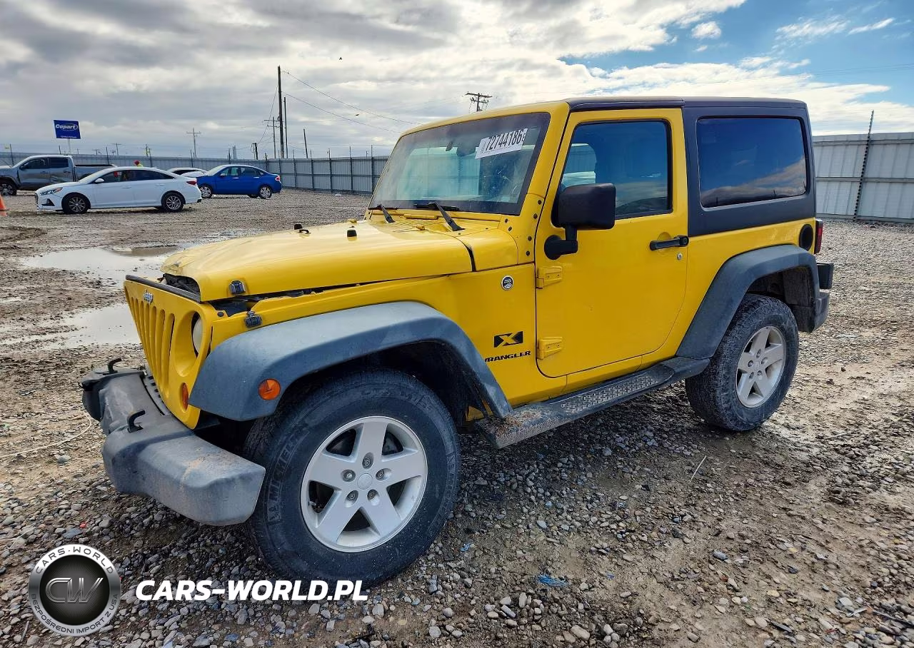 2008 Jeep Wrangler X VIN:1J4FA24108L585124 - 1