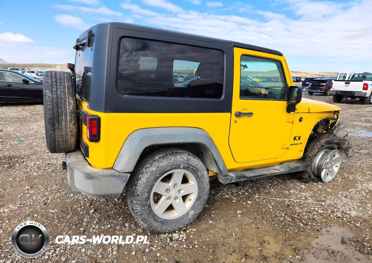 2008 Jeep Wrangler X VIN:1J4FA24108L585124 - 3