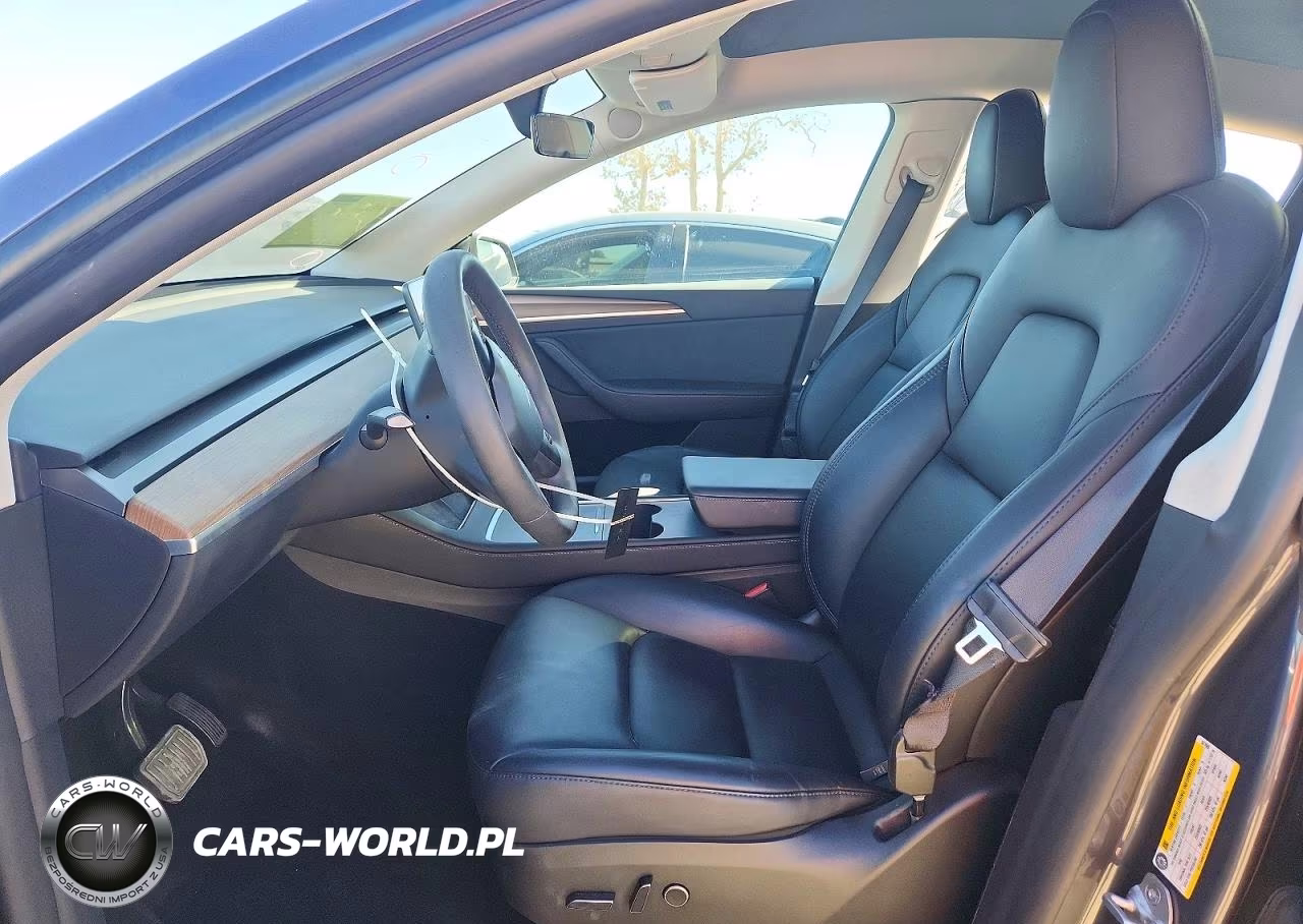 2023 Tesla Model Y VIN:7SAYGAEE0PF827889 - 7