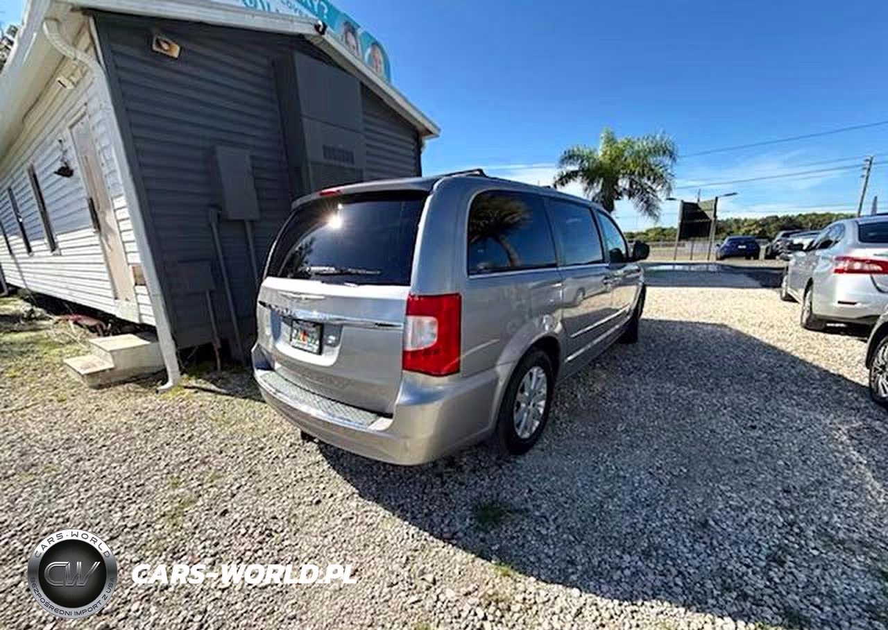 2014 Chrysler Town & Country Touring VIN:2C4RC1BG9ER277807 - 4