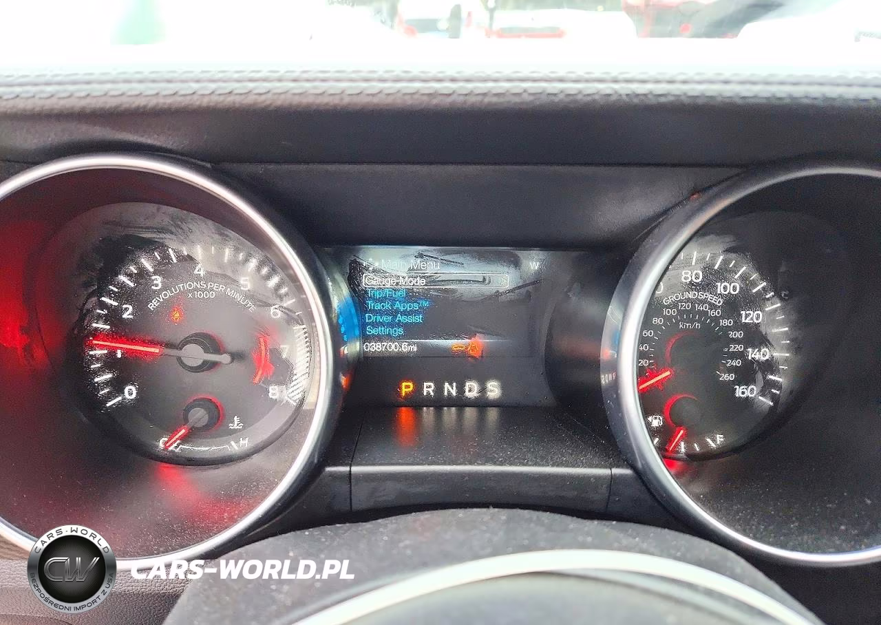 2018 Ford Mustang VIN:1FA6P8TH9J5119231 - 9