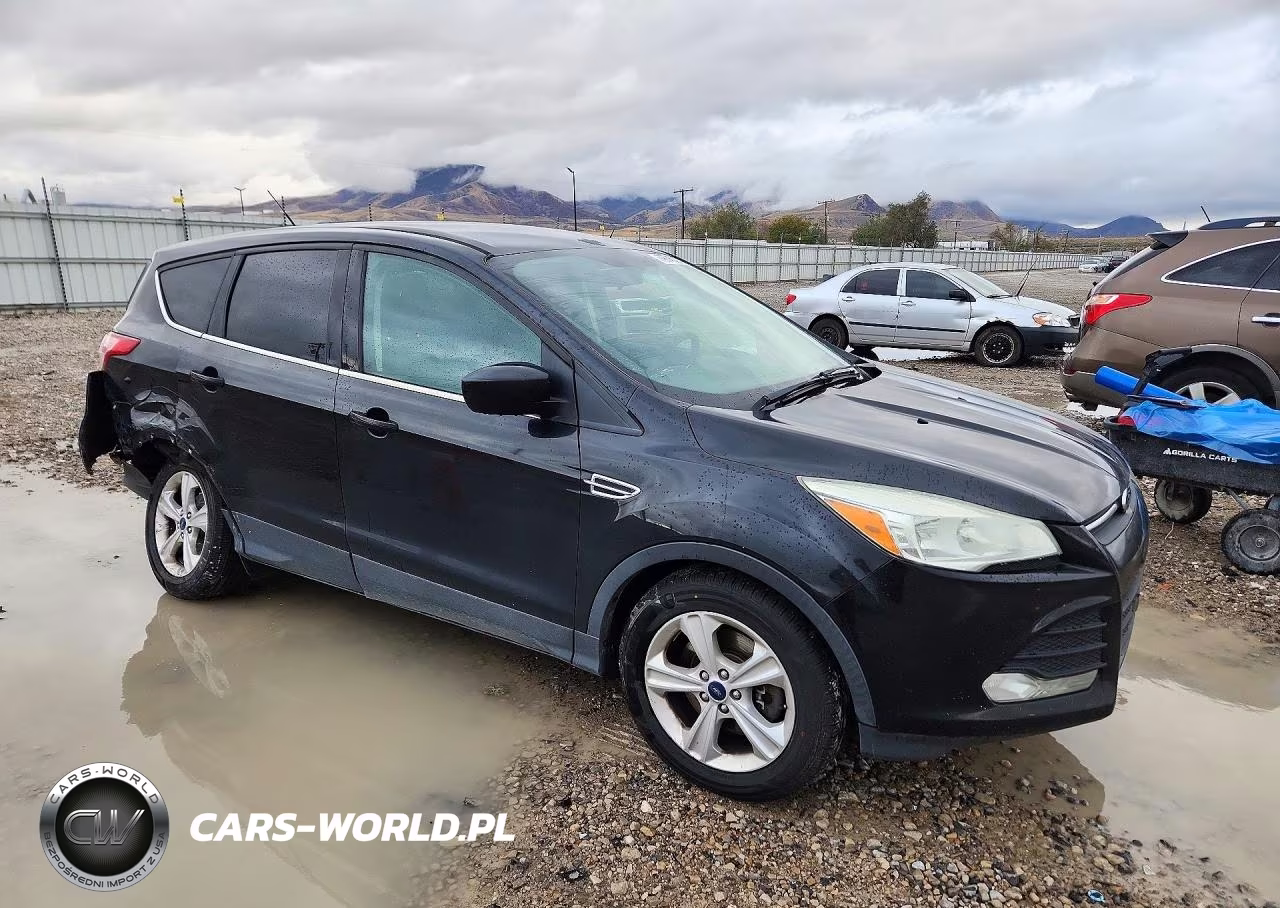 2015 Ford Escape Se VIN:1FMCU9G93FUA63861 - 4