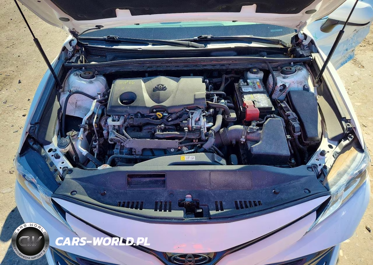 2018 Toyota Camry Le VIN:JTNB11HK2J3020022 - 11