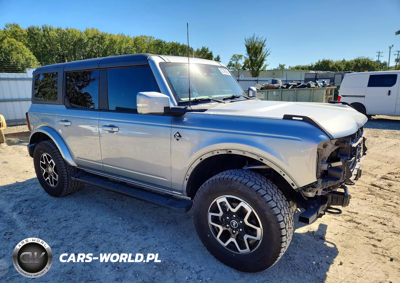 2023 Ford Bronco Base VIN:1FMDE5BH7PLB67429 - 4
