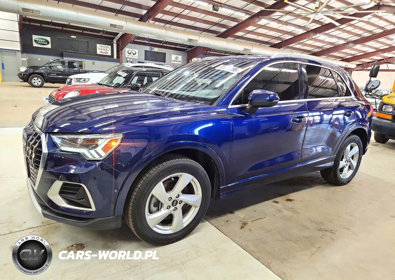 2021 Audi Q3 Premium Plus 40