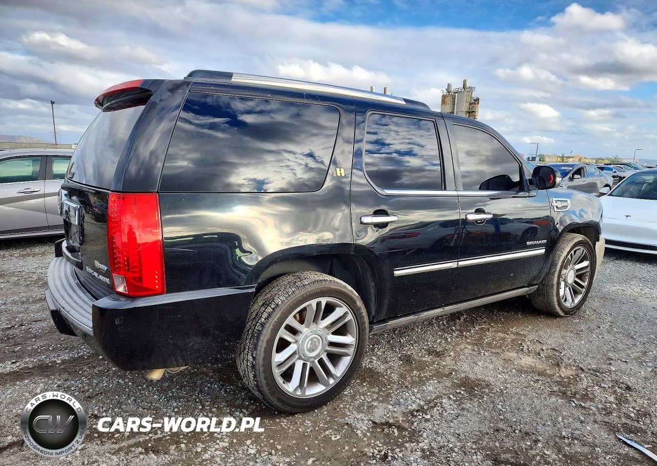 2011 Cadillac Escalade Platinum Hybrid VIN:1GYS4FEJXBR124819 - 3