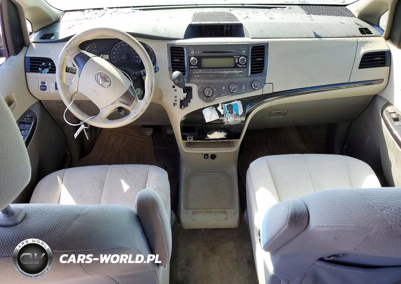 2012 Toyota Sienna Base 7-Passenger VIN:5TDKA3DC4CS011810 - 8
