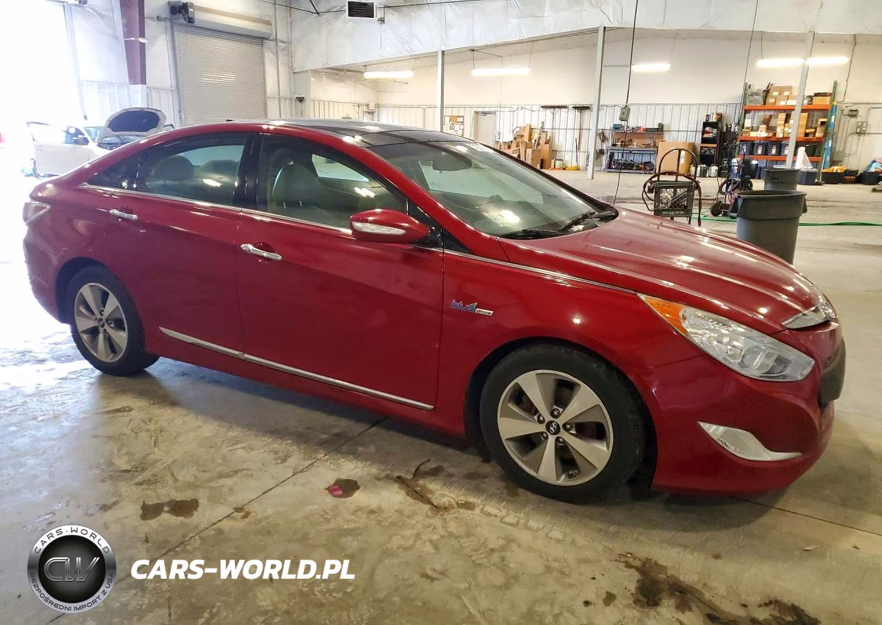2012 Hyundai Sonata Hybrid VIN:KMHEC4A48CA021940 - 4