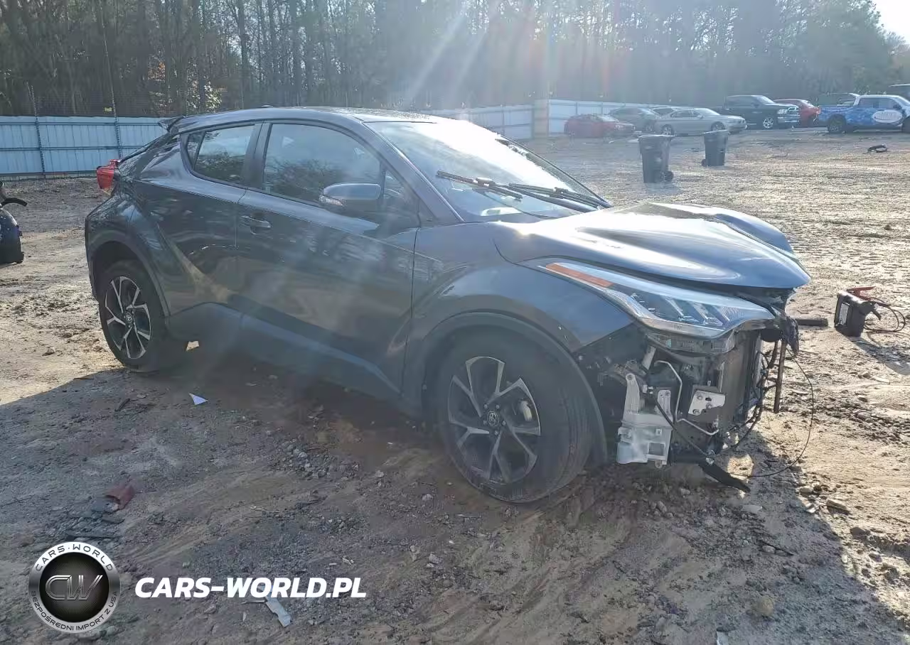 2021 Toyota C-Hr Xle VIN:NMTKHMBXXMR121588 - 4