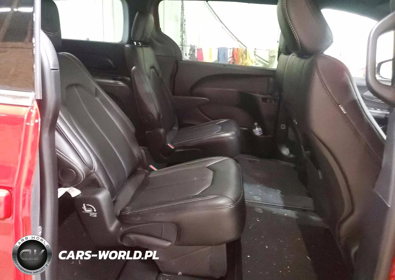 2025 Chrysler Pacifica Select VIN:2C4RC3BG5SR606574 - 11