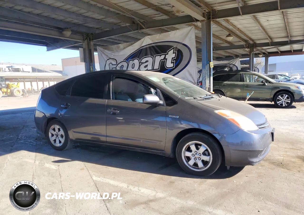 2008 Toyota Prius Base VIN:JTDKB20U783386458 - 4
