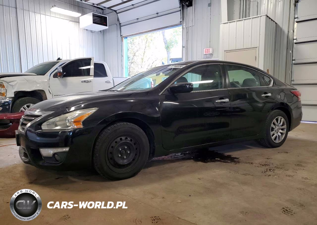 2015 Nissan Altima 2.5 S VIN:1N4AL3AP1FC231642 - 1