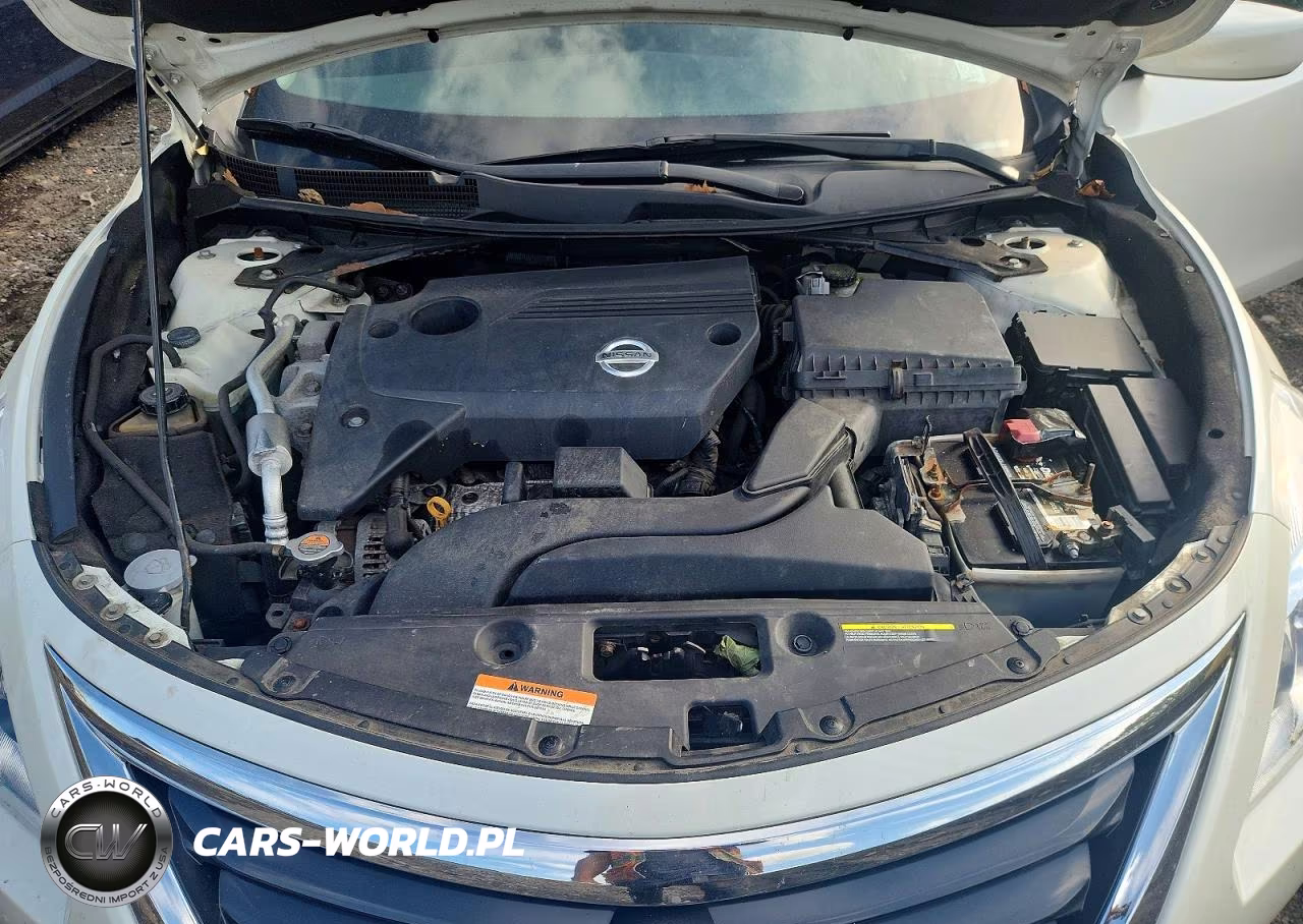2014 Nissan Altima 2.5 S VIN:1N4AL3AP3EC115227 - 11
