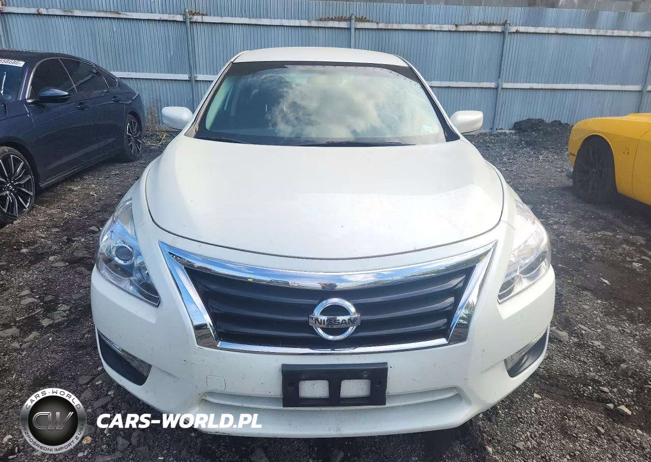 2014 Nissan Altima 2.5 S VIN:1N4AL3AP3EC115227 - 5