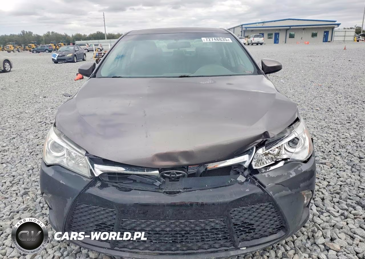 2015 Toyota Camry Le VIN:4T1BF1FK8FU063494 - 5