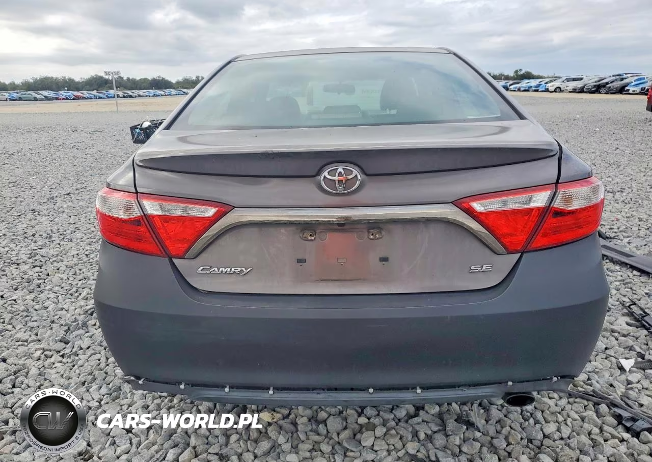 2015 Toyota Camry Le VIN:4T1BF1FK8FU063494 - 6