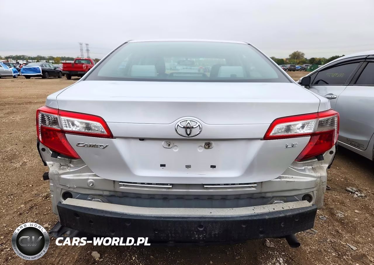 2014 Toyota Camry Le VIN:4T4BF1FK3ER431231 - 6