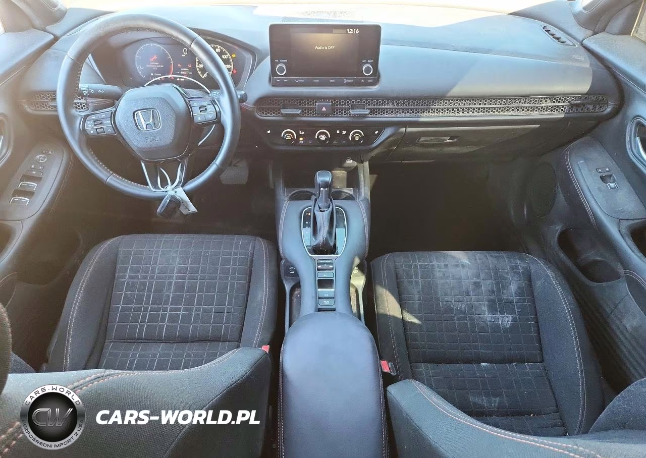 2025 Honda Hr-V Sport VIN:3CZRZ2H58SM717698 - 8