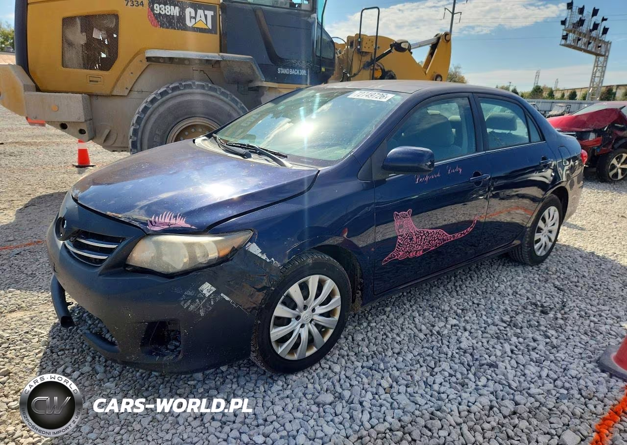 2013 Toyota Corolla Le – zdjęcie 1 z 12