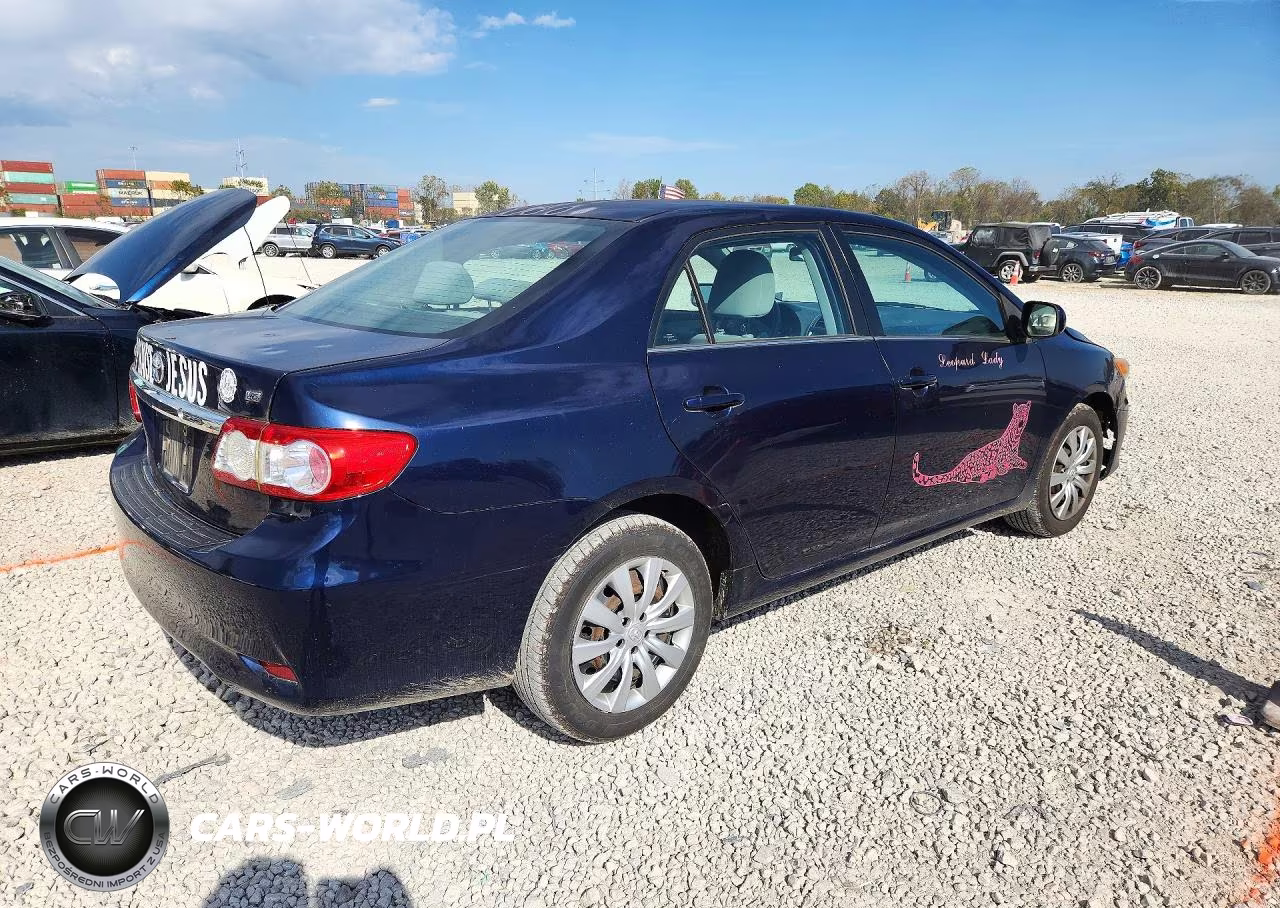 2013 Toyota Corolla Le VIN:2T1BU4EE1DC956723 - 3