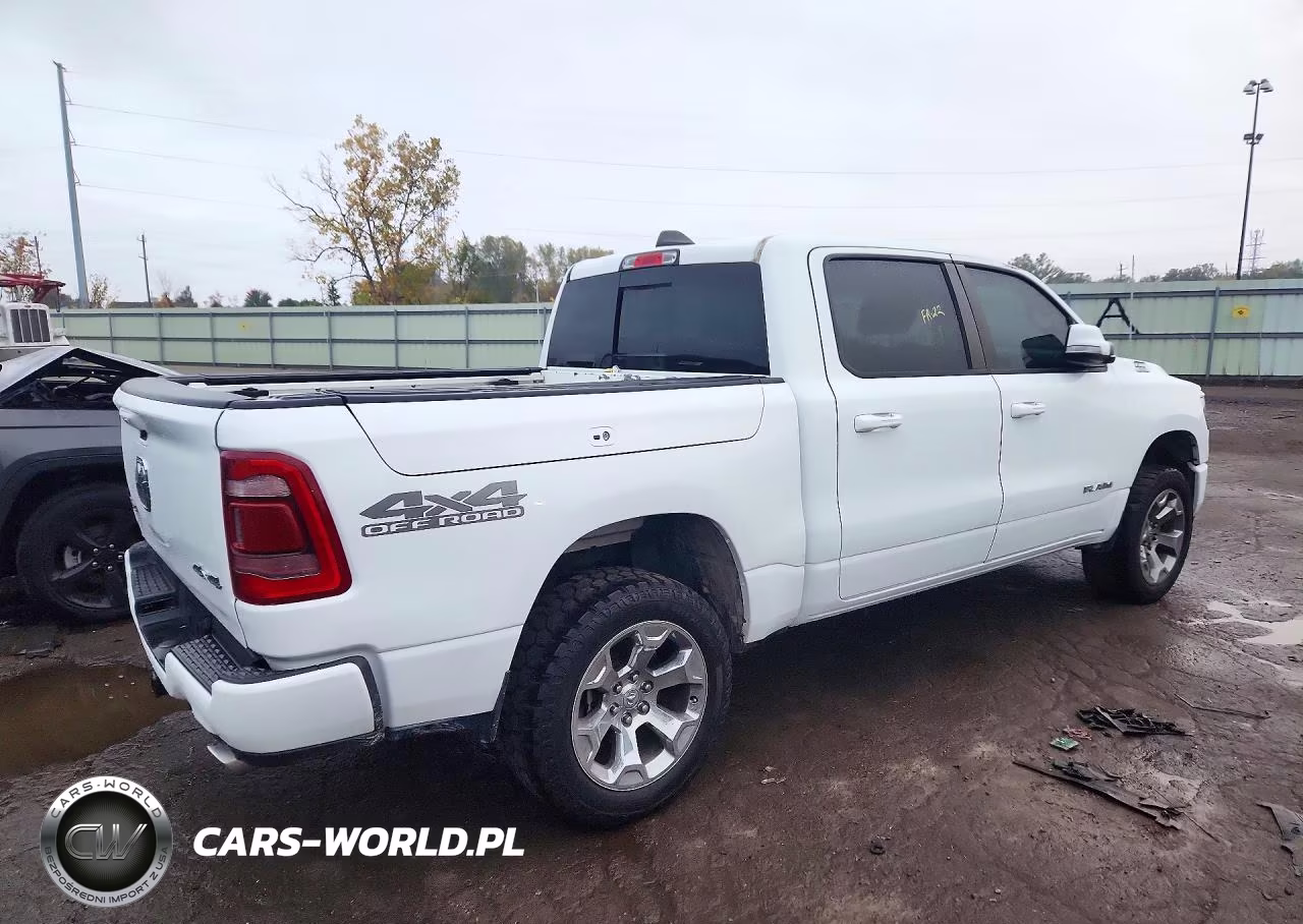 2019 Ram 1500 Big Horn-Lone Star VIN:1C6SRFFT1KN913639 - 3