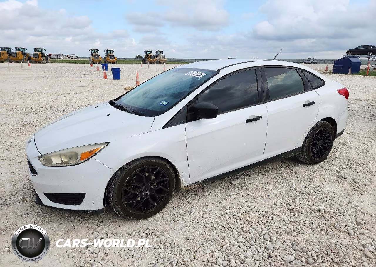 2018 Ford Focus S – zdjęcie 1 z 12