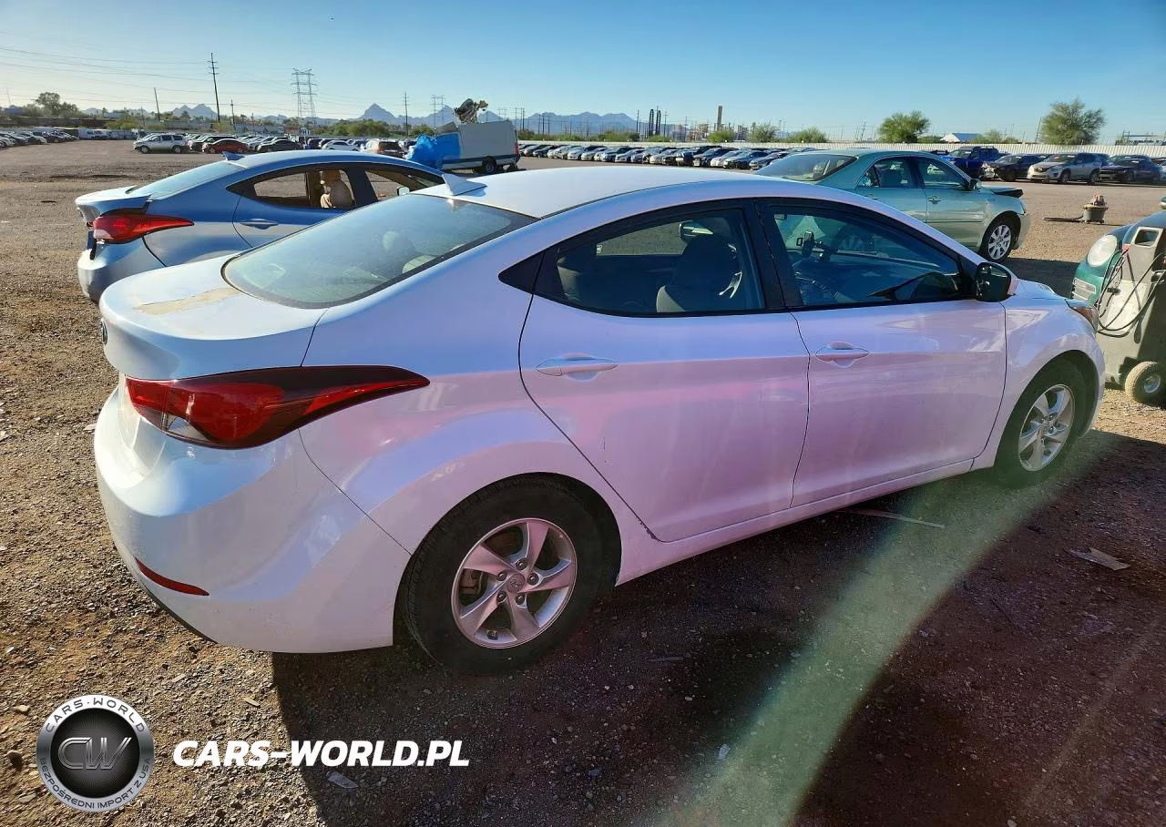 2015 Hyundai Elantra Se VIN:5NPDH4AE0FH649546 - 3