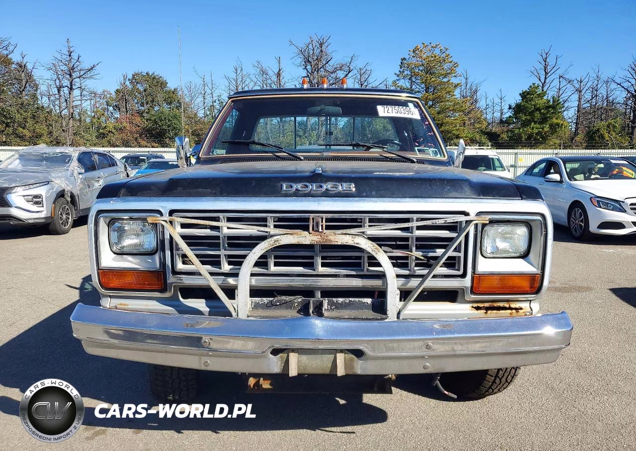 1984 Dodge W-Series W150 VIN:1B7HW14T8ES303339 - 5
