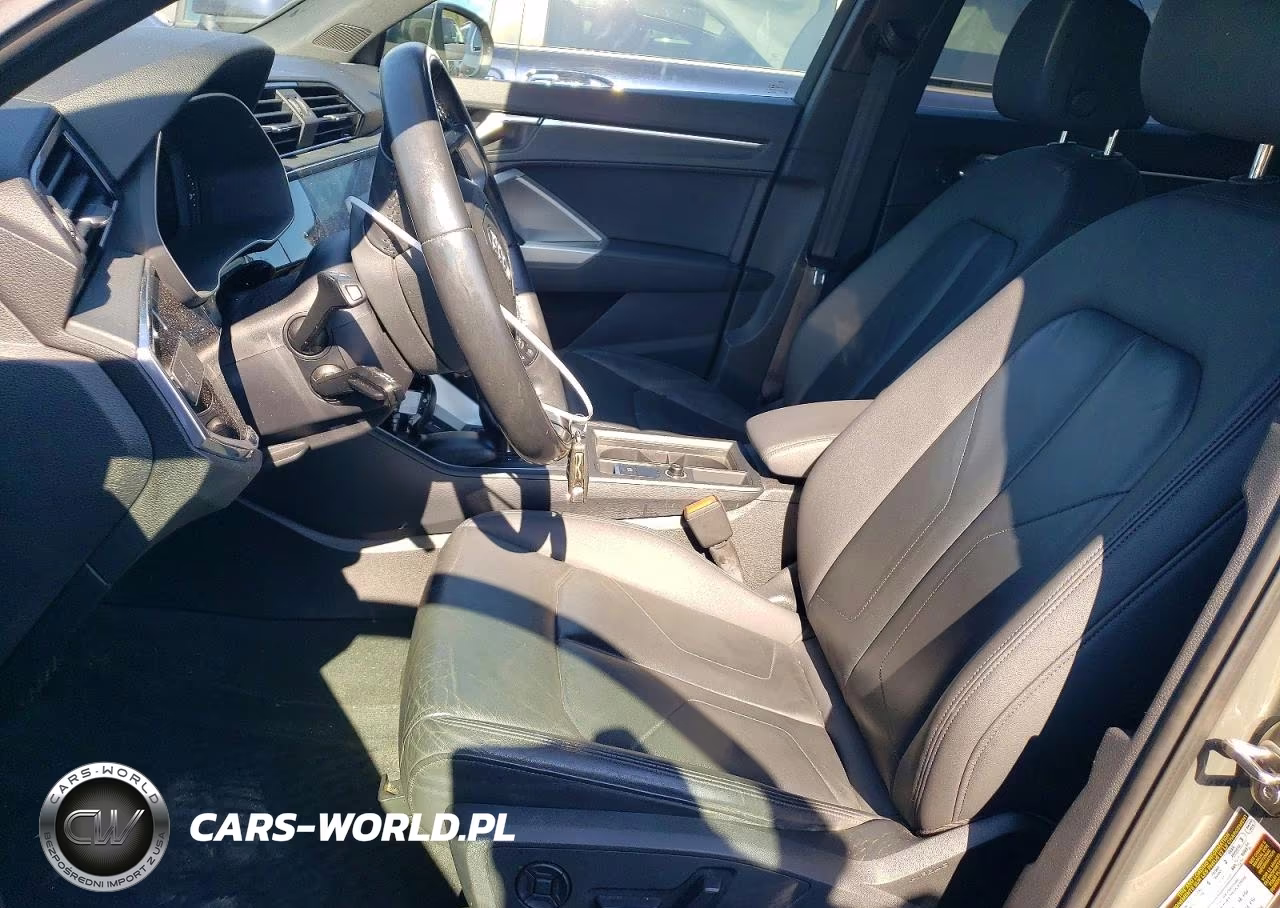 2020 Audi Q3 Premium VIN:WA1AECF34L1102547 - 7