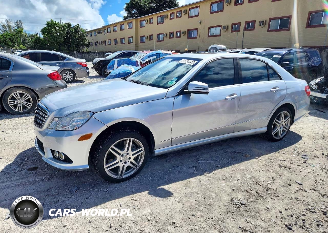 2010 Mercedes-Benz E 550 VIN:WDDHF7CB4AA197957 - 1