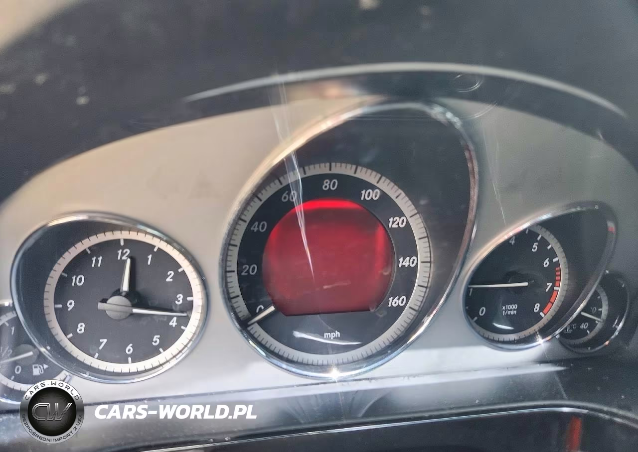 2010 Mercedes-Benz E 550 VIN:WDDHF7CB4AA197957 - 9