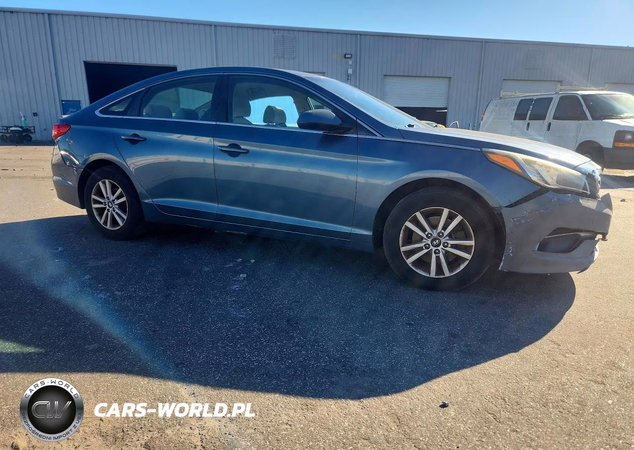 2016 Hyundai Sonata Se VIN:5NPE24AF4GH410873 - 4