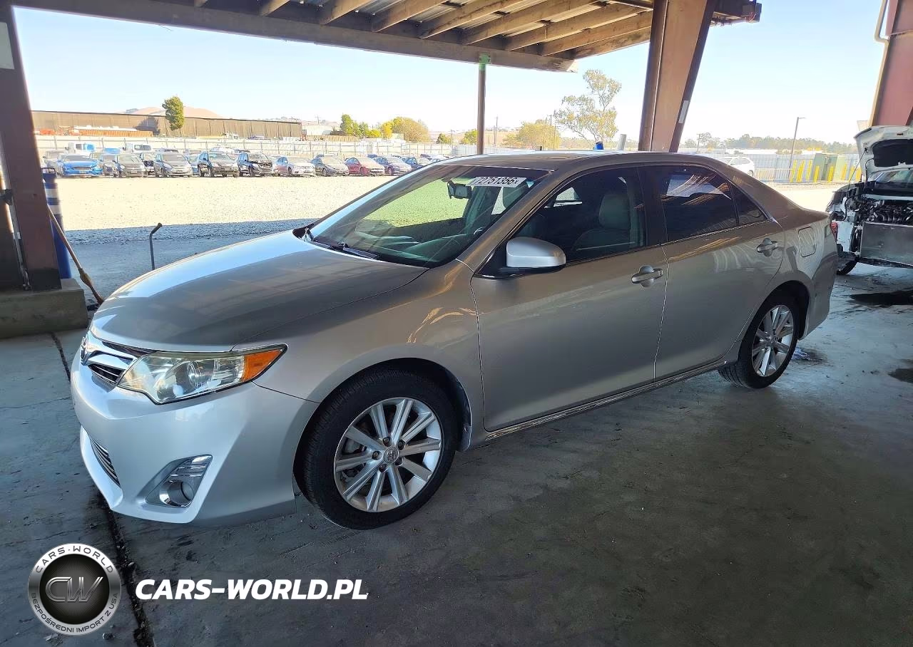 2013 Toyota Camry Xle VIN:4T4BF1FK5DR334059 - 1