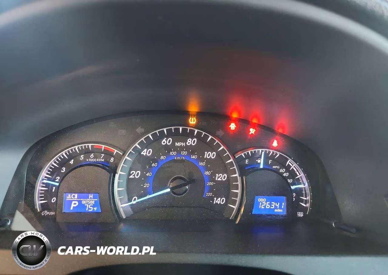 2013 Toyota Camry Xle VIN:4T4BF1FK5DR334059 - 9