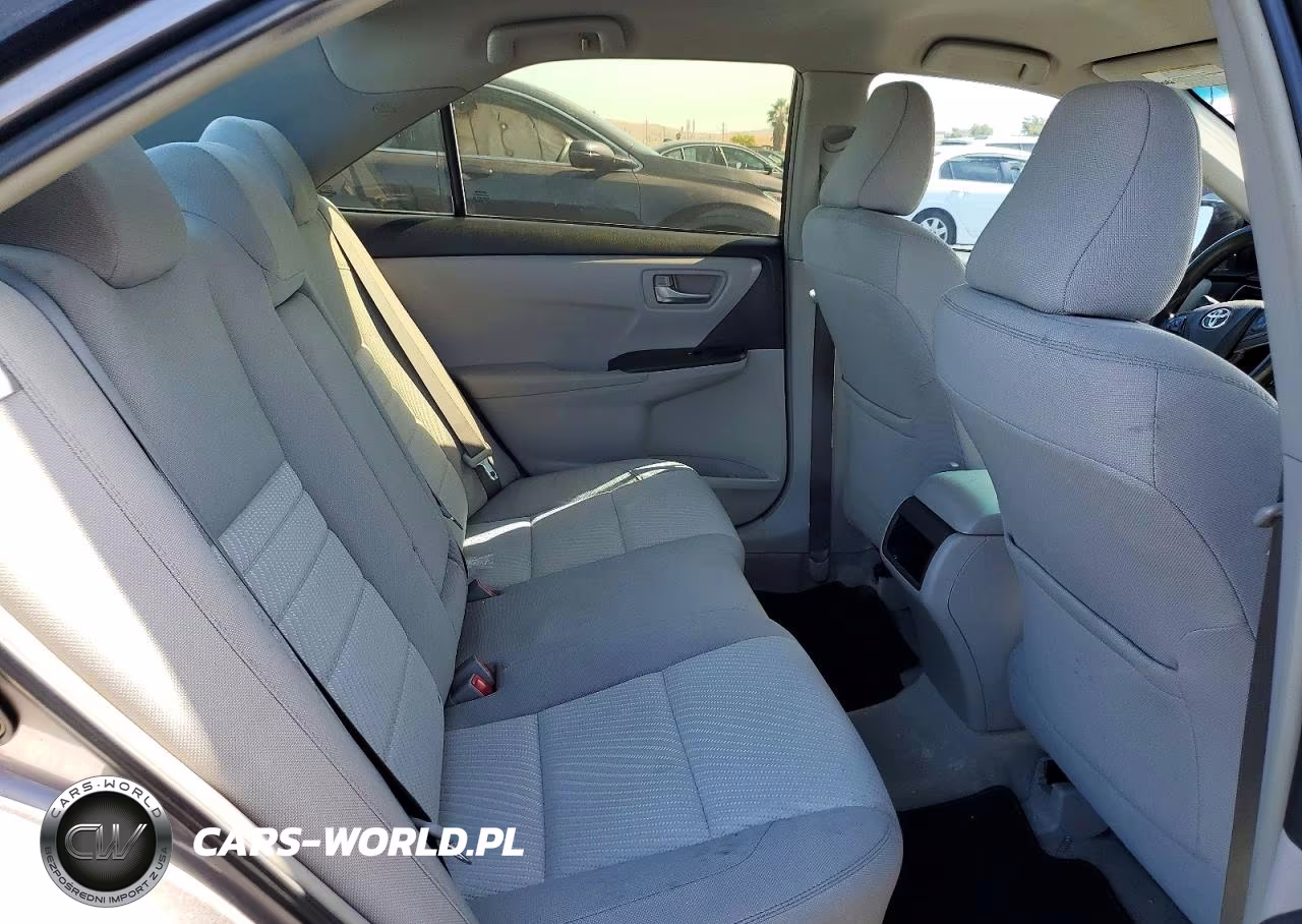 2015 Toyota Camry Le VIN:4T1BF1FK2FU969379 - 10