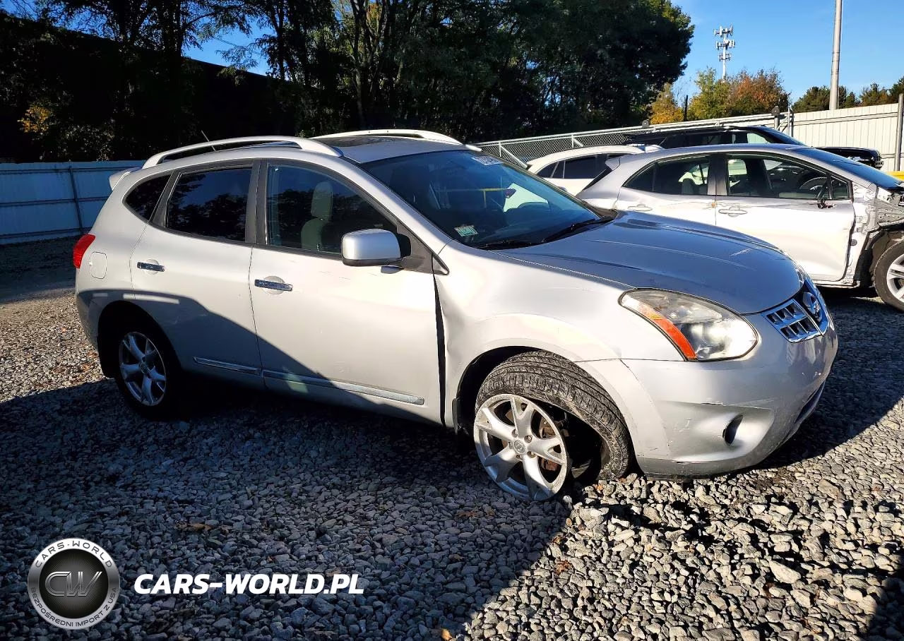 2011 Nissan Rogue S VIN:JN8AS5MV6BW677009 - 4