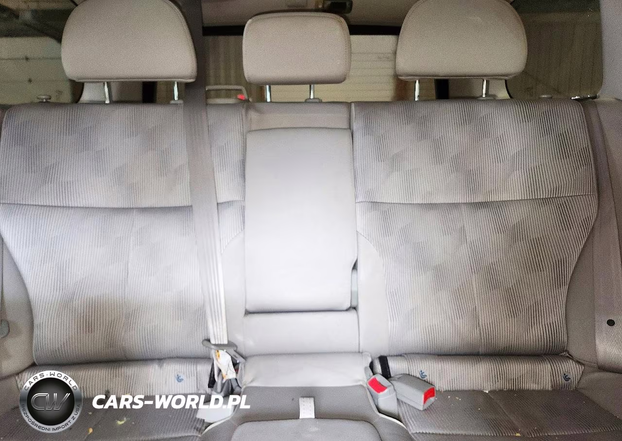 2010 Subaru Forester 2.5X Premium VIN:JF2SH6CC9AH732366 - 10