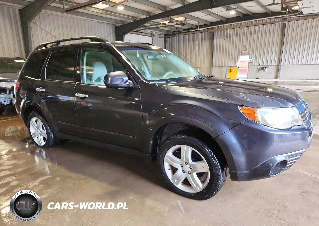 2010 Subaru Forester 2.5X Premium VIN:JF2SH6CC9AH732366 - 4